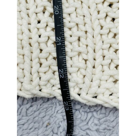 J. CREW ‘KNIT BY HAND’ IVORY CHUNKY KNIT SWEATER SZ MEDIUM - Picture 8 of 9